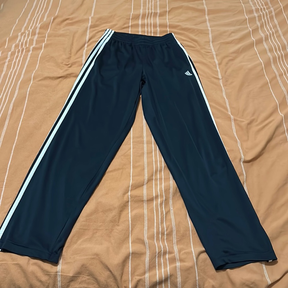 Adidas sweatpants